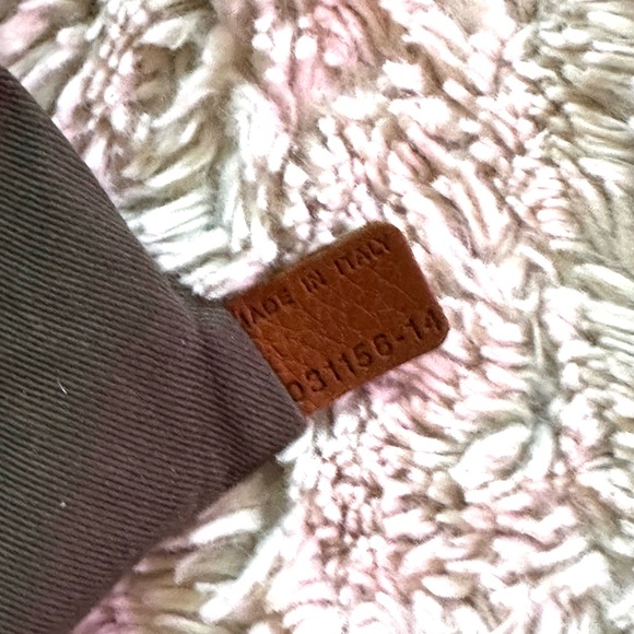 Chloe Marcie Medium - Picture 11 of 12